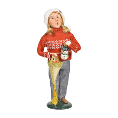 Decorating Woman
