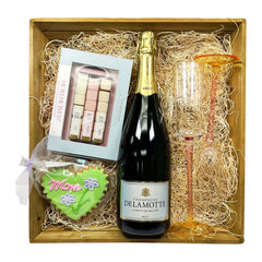 Cheers to Mom Basket